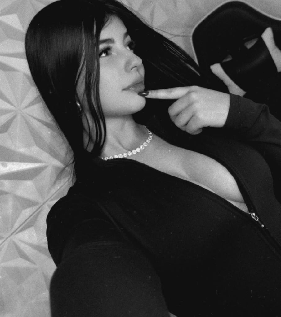 Chica busca chico en Zaragoza: 