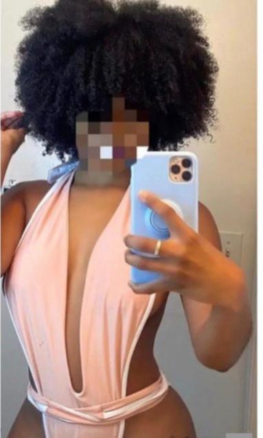 Chica busca chico en Granada: 