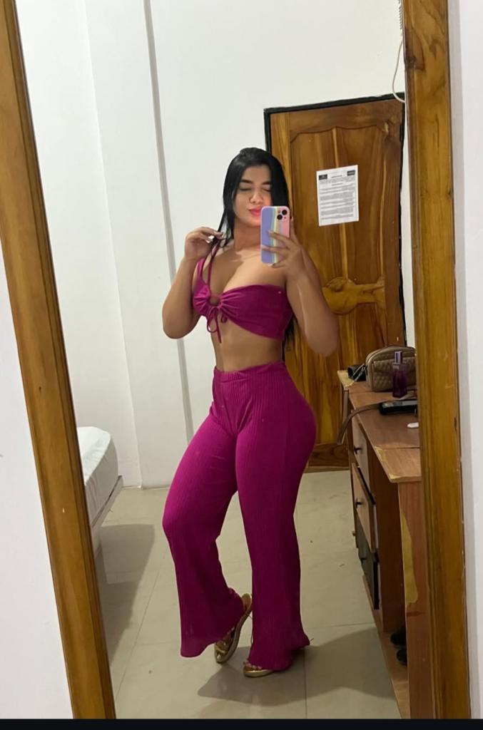 611354112: Chica busca chico en Salamanca