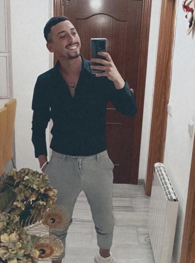 614119967: Chica busca chico en Córdoba