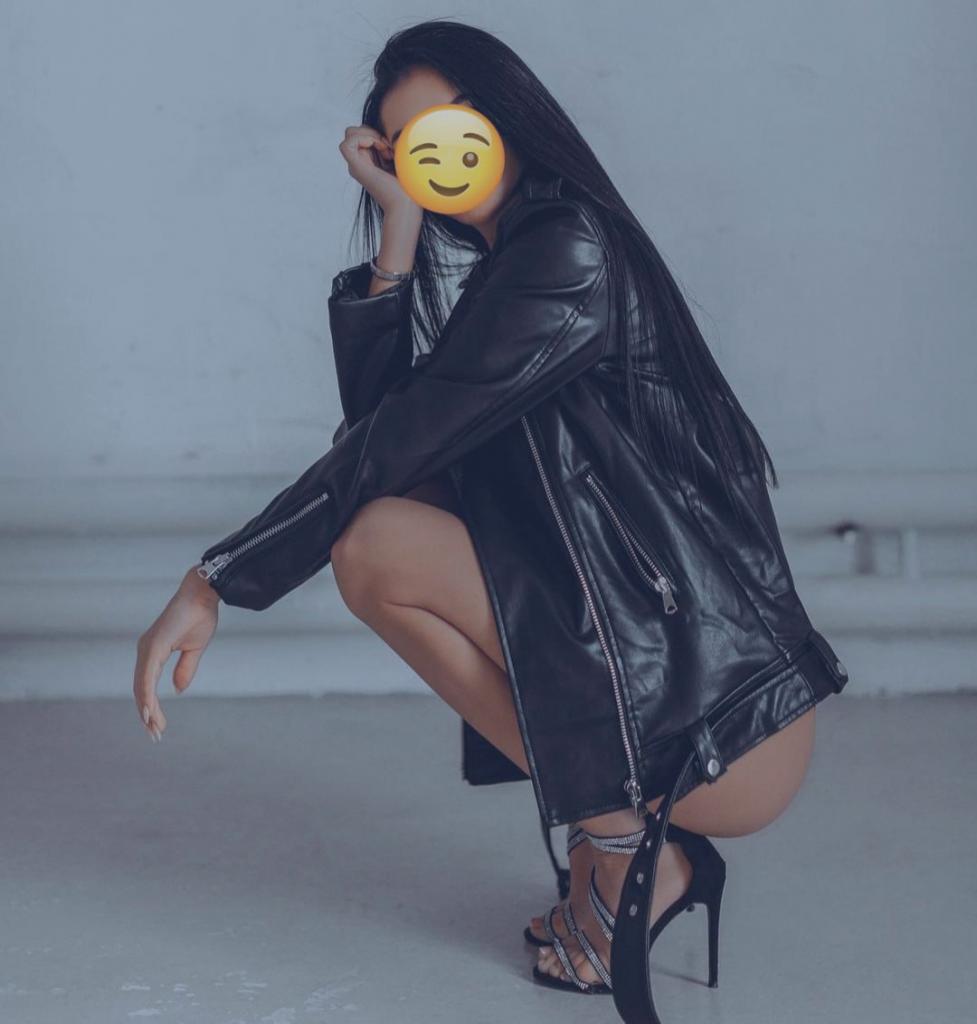 Chica busca chico en Lérida: 