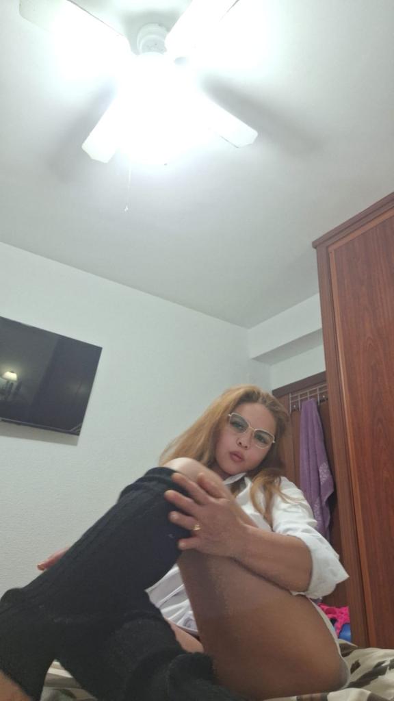 Chica busca chico en Córdoba: Chica busca chico