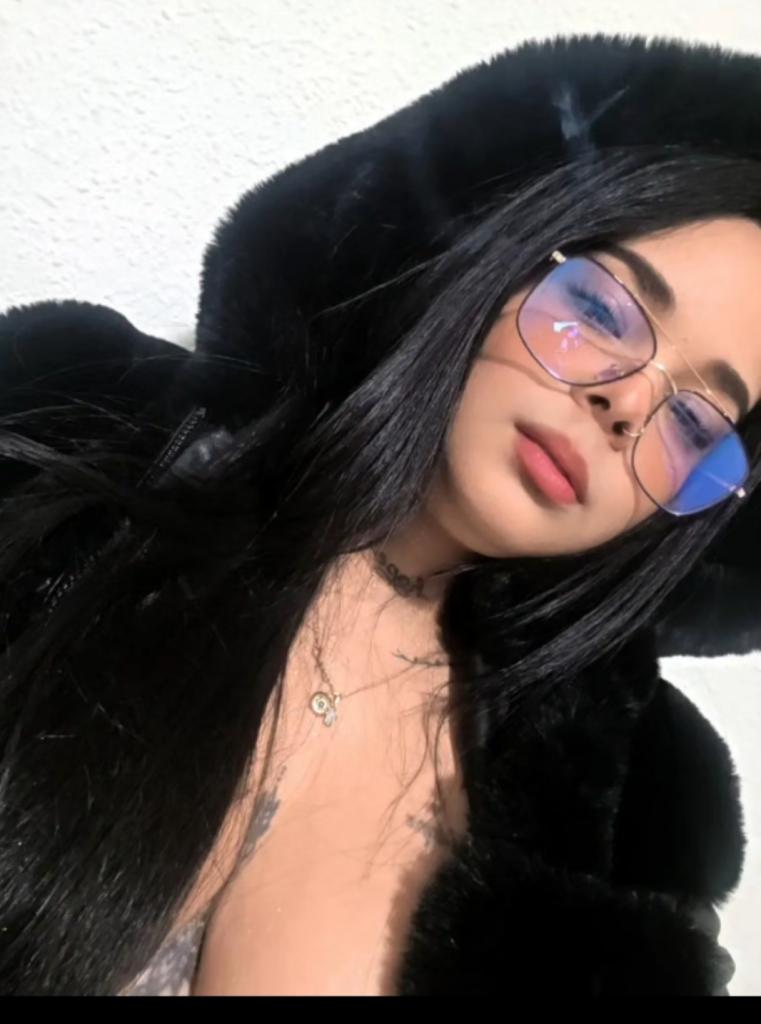 Chica busca chico en Murcia: 