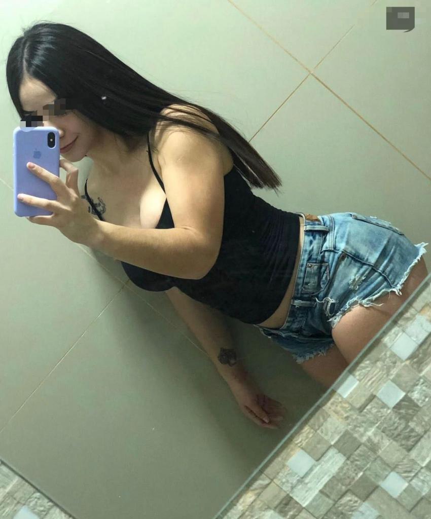 Chica busca chico en Navarra: 