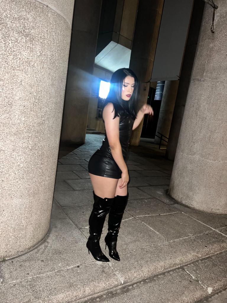 742003428: Chica busca chico en Tenerife