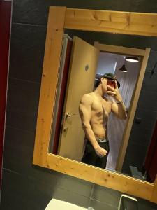 602693089: Chico busca chica en Madrid