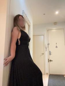 604196380: Chica busca chico en Barcelona