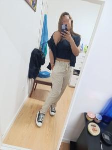 643652176: Chica busca chico en Madrid