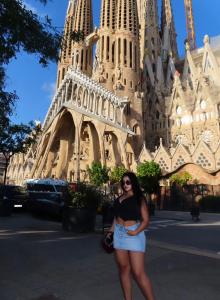 610946914: Chica busca chico en Madrid