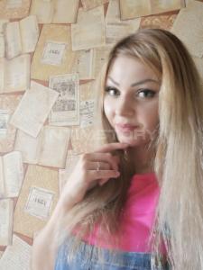 637828903: Chica busca chico en Barcelona