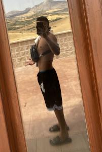 614985718: Chico busca chica en Madrid