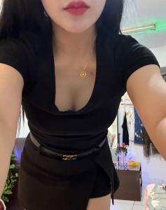 604186487: Chica busca chico en Madrid