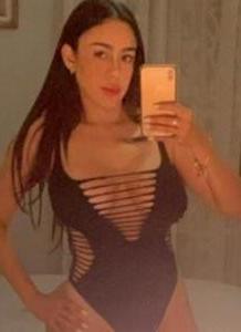 664267612: Chica busca chico en La Coruña