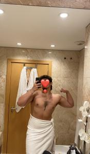 614119408: Chico busca chica en Sevilla