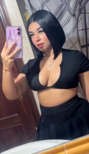 610545442: Chica busca chico en Sevilla