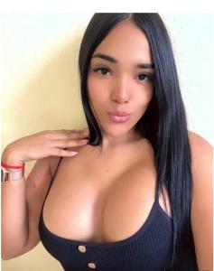 614126894: Chica busca chico en La Coruña