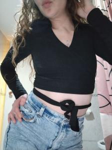 611787887: Chica busca chico en Valencia