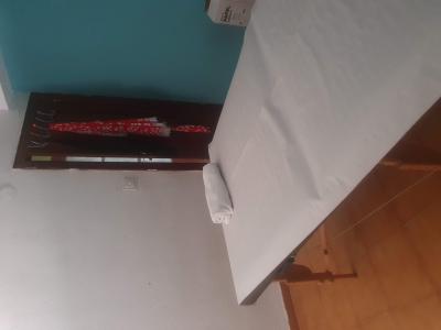 631406808: Chica busca chico en Granada