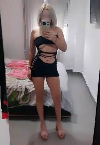698503881: Chica busca chico en Madrid