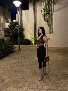 678652191: Chica busca chico en Málaga