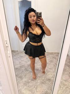 632987919: Chica busca chico en Málaga