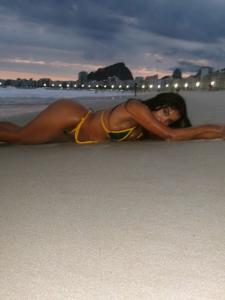 613872025: Chica busca chico en Valencia