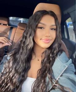 624032414: Chica busca chico en Sevilla