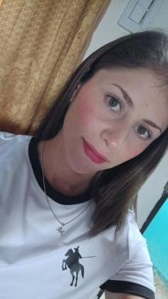 613907399: Chica busca chico en Cádiz