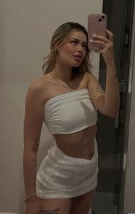 624938615: Chica busca chico en Gerona