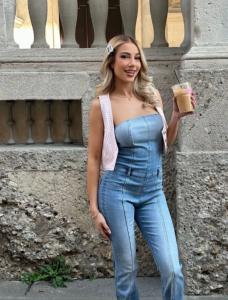 623605681: Chica busca chico en Alicante