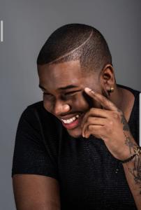 633509531: Chico busca chica en Barcelona