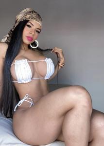 641357353: Chica busca chico en Madrid