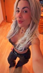 624876937: Chica busca chico en Cantabria