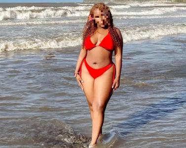 631180486: Chica busca chico en Málaga