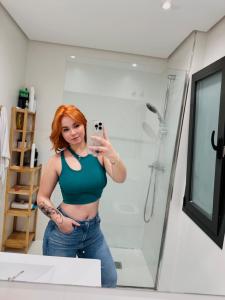 613333883: Chica busca chico en Málaga