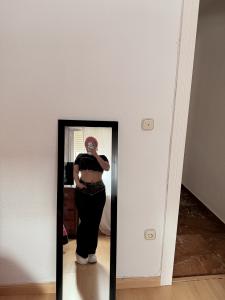 643320877: Chica busca chico en Granada