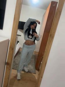 613391180: Chica busca chico en La Coruña