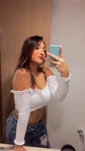 663166978: Chica busca chico en Murcia