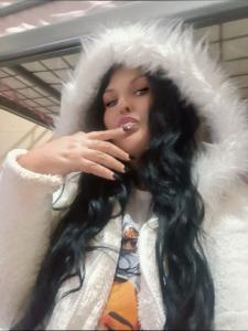 722568931: Chica busca chico en Sevilla