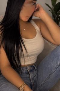 631269133: Chica busca chico en Tenerife