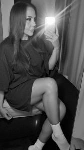 643670381: Chica busca chico en Álava