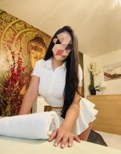 653898401: Chica busca chico en Cáceres