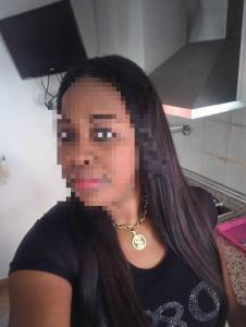 697232404: Chica busca chico en Navarra