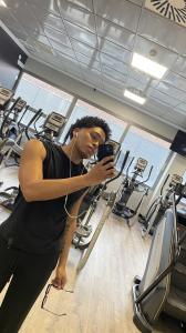 610803643: Chico busca chica en Madrid