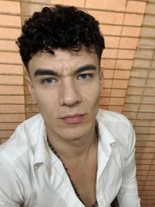 612214820: Chico busca chica en Guipúzcoa