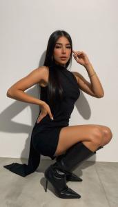 674469593: Chica busca chico en Barcelona