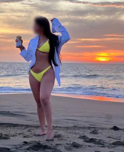 672117470: Chica busca chico en Málaga