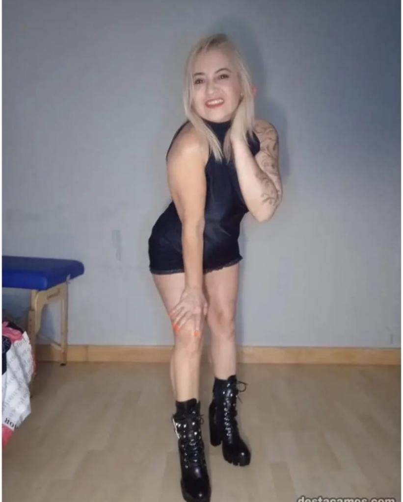 Chica busca chico en Lugo: 