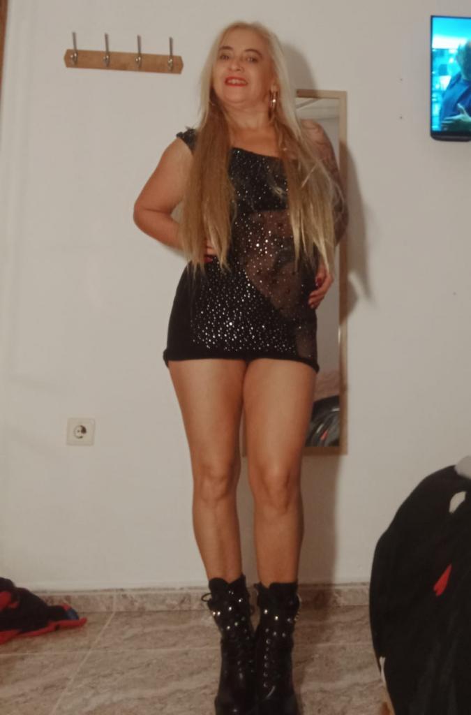 603994289: Chica busca chico en Lugo