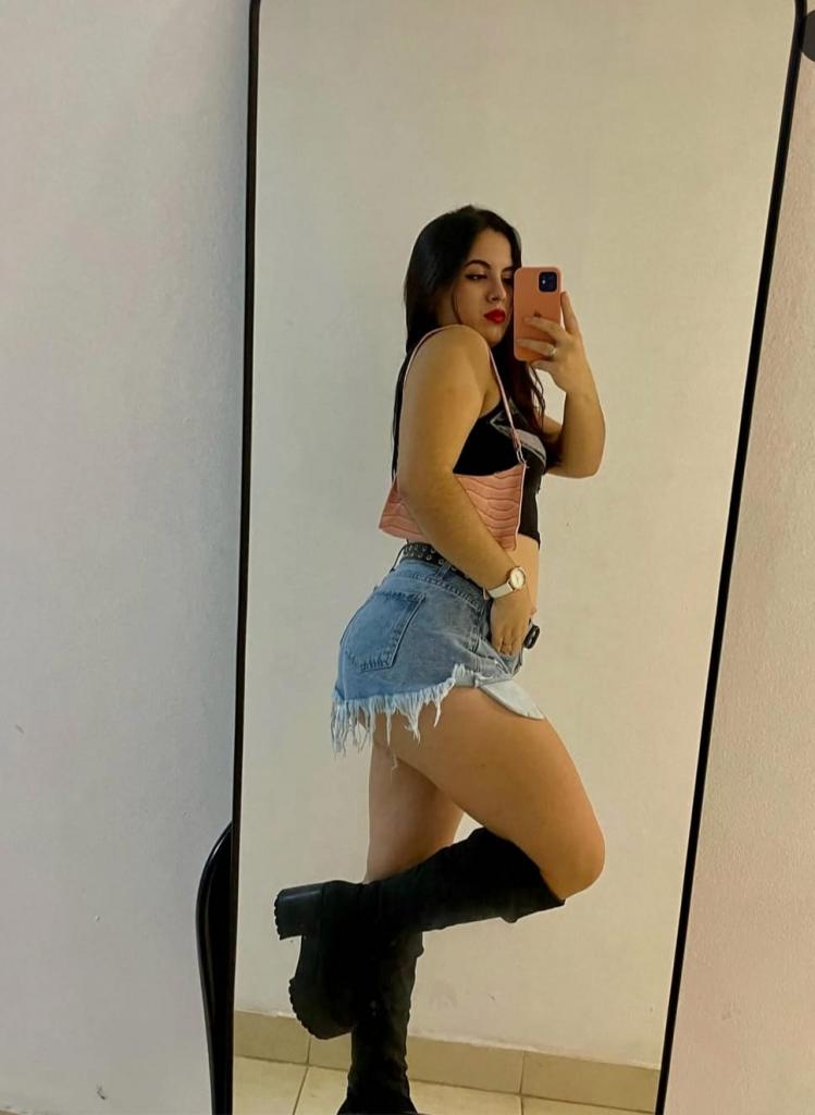 603453398: Chica busca chico en Salamanca